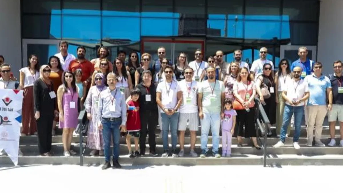Öğretmenler gökyüzüne yolculuk yaptı