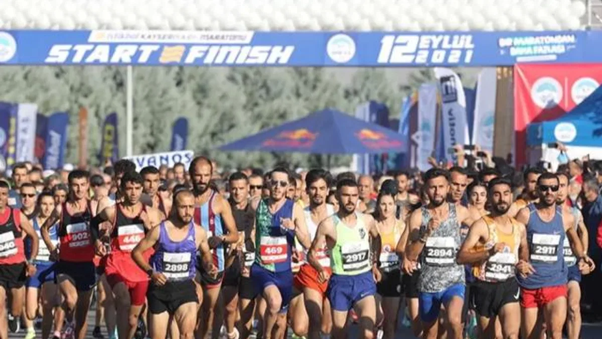 4’ncü Kayseri Yarı Maratonu halk koşusunda kayıt zamanı