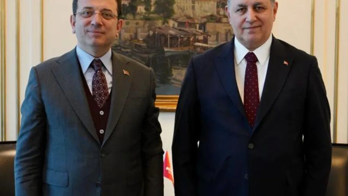 İzmir ve İstanbul’dan tarihi iş birliği… İzmir’deki riskli yapılar yenilenecek