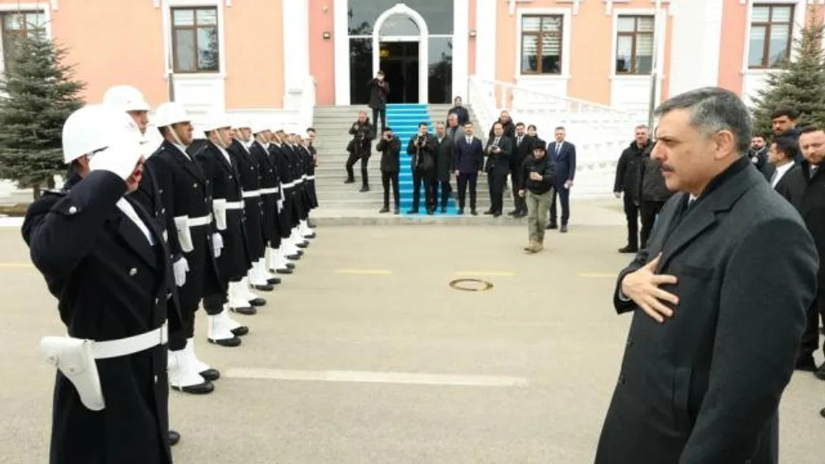 İçişleri Bakanı Mustafa Çiftçi dadaşlar diyarında… İlk bayramlaşmasını yaptı