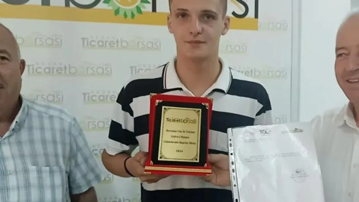 Necmi Kaymaz, genç üreticilerimiz ile gurur duyuyoruz