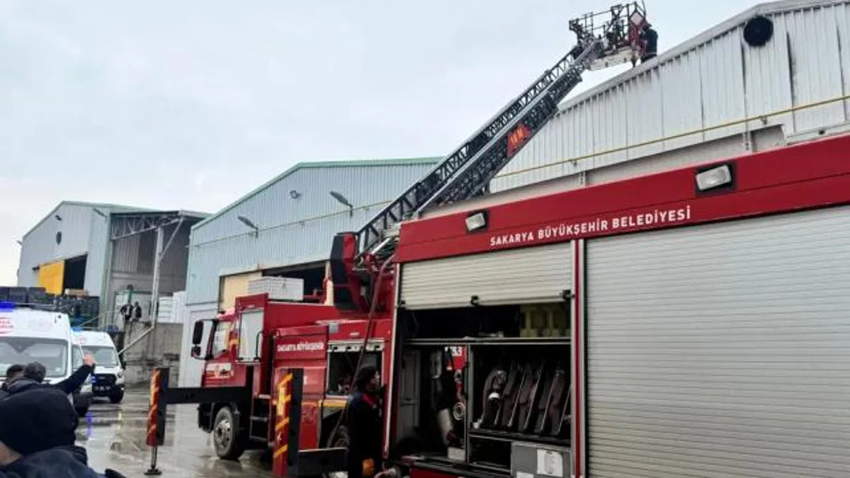Sakarya itfaiyesinin hızlı müdahalesiyle olası facia önlendi