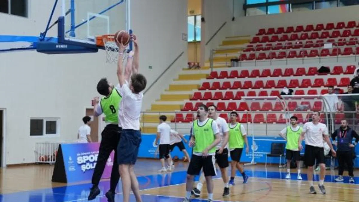 İstanbul Büyükşehir’in yurtlarında spor şöleni