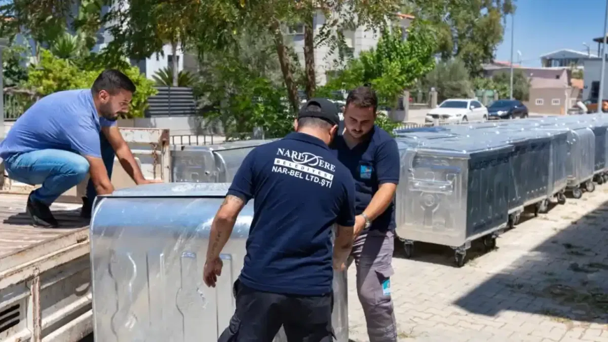 İzmir Narlıdere’ye 200 yeni çöp konteyniri