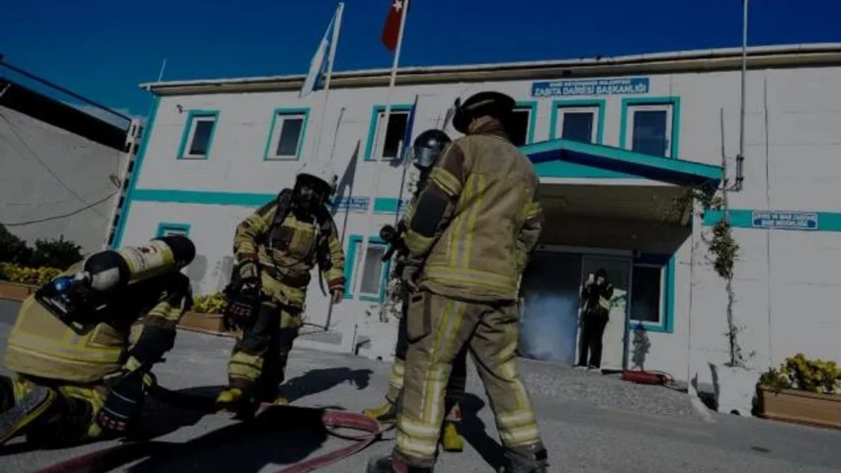 İzmir Zabıtası’ndan olası afet tatbikatı