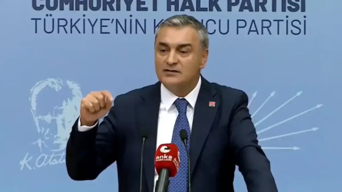 CHP’de beş belediye başkanı disipline sevk edildi