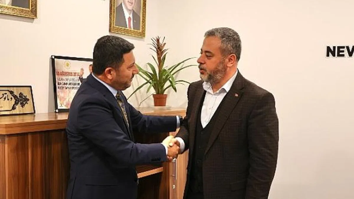 Nevşehir Belediye Başkanı Rasim Arı, AK Parti, CHP, MHP, Yeniden Refah ve DP Nevşehir İl Başkanlarını ziyaret etti.
