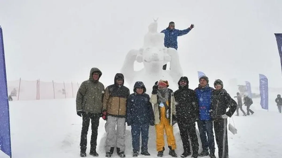 Erciyes’teki kar sanat eseri