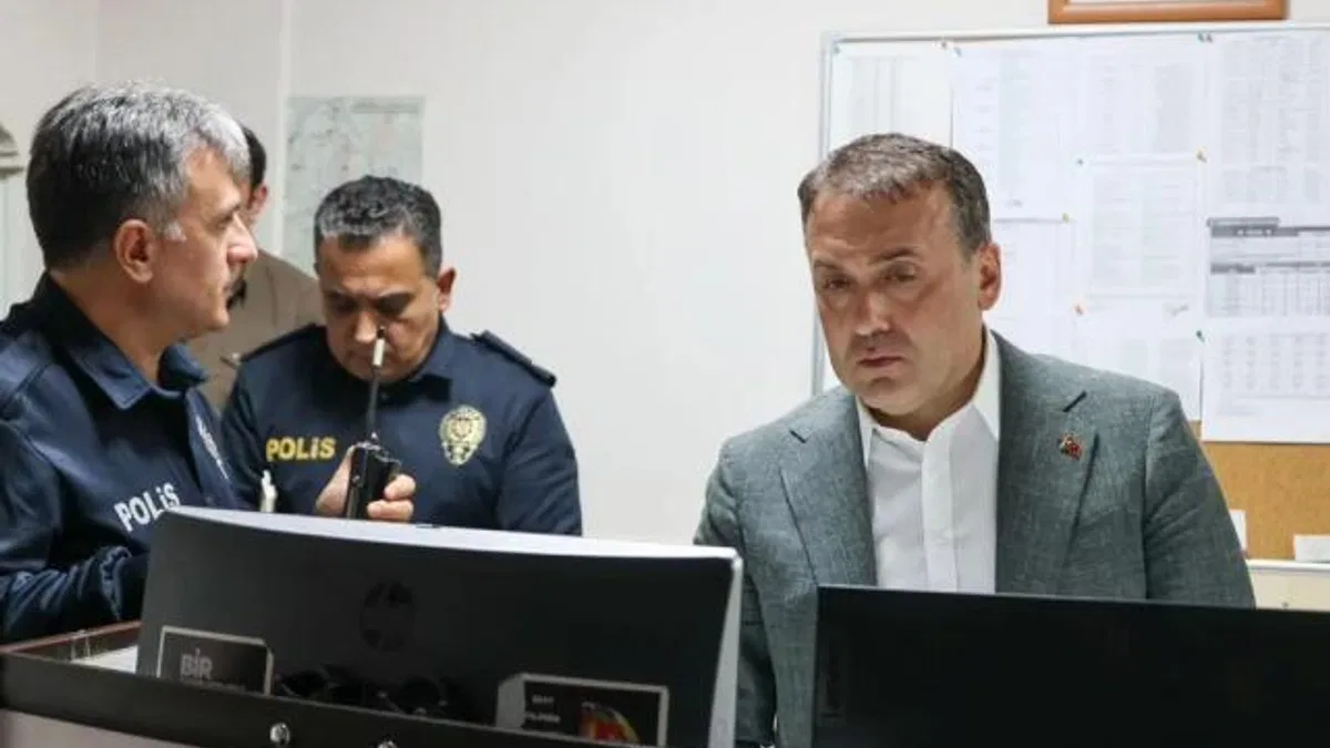 Bilecik Valisi Sözer’den İl Emniyet’e ziyaret