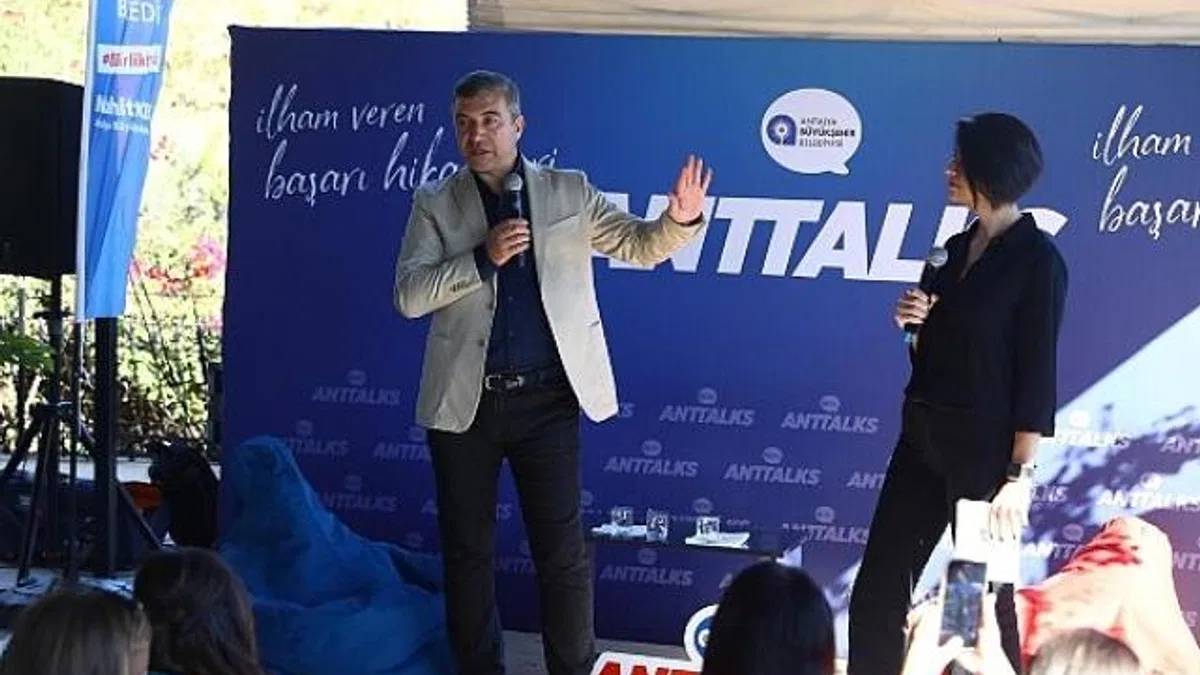 ANTTALKS’ın konuğu Gazeteci İsmail Küçükkaya oldu