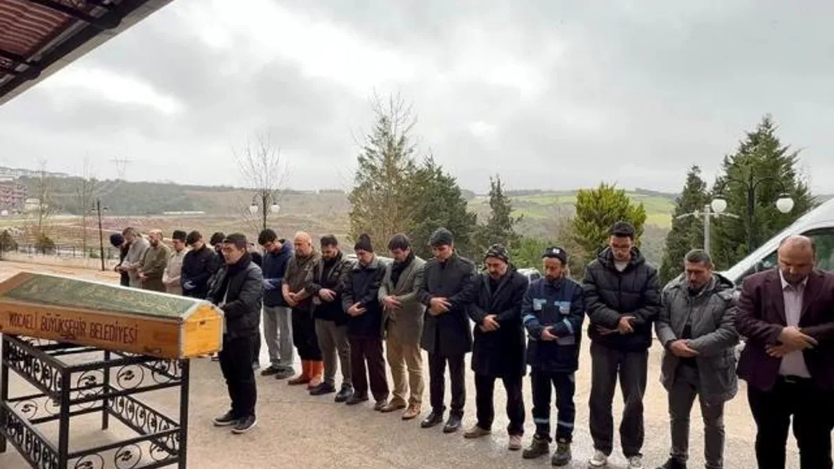 Kocaeli’de hem cenaze hizmeti, hem eğitim desteği!