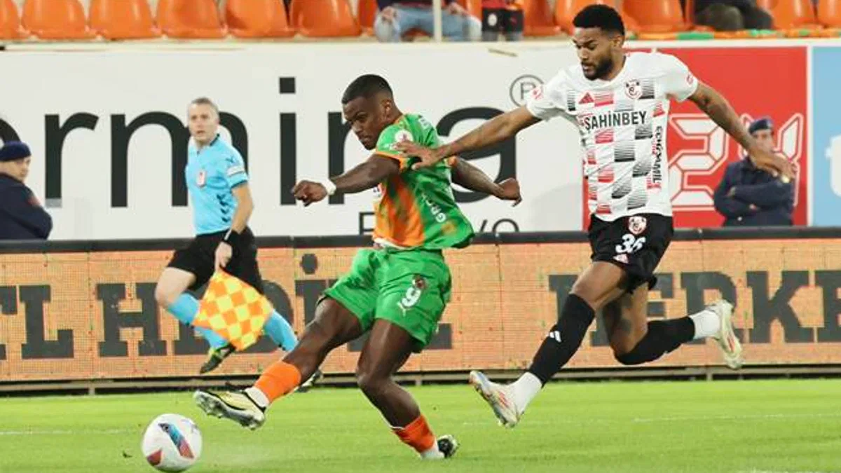 Alanyaspor 3-0 Gaziantep FK (Maç Sonucu) Alanya evinde rahat kazandı!