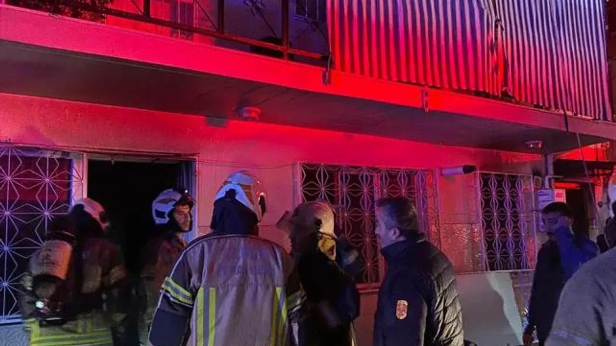 İzmir Buca’da ev yangını: 1 ölü!