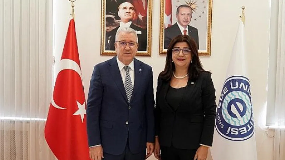 Bu proje ile Krotalarya bitkisinin yetiştiriciliği, Yem Kalite Özellikleri ve İn vivo – İn vitro Sindirebilirlik özelliklerine yönelik ideal uygulamalar araştırılacak