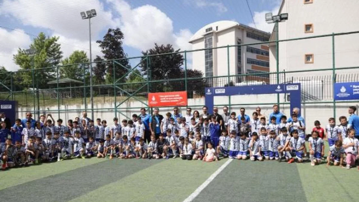 Spor İstanbul’dan kulüplere 33 sporcu daha