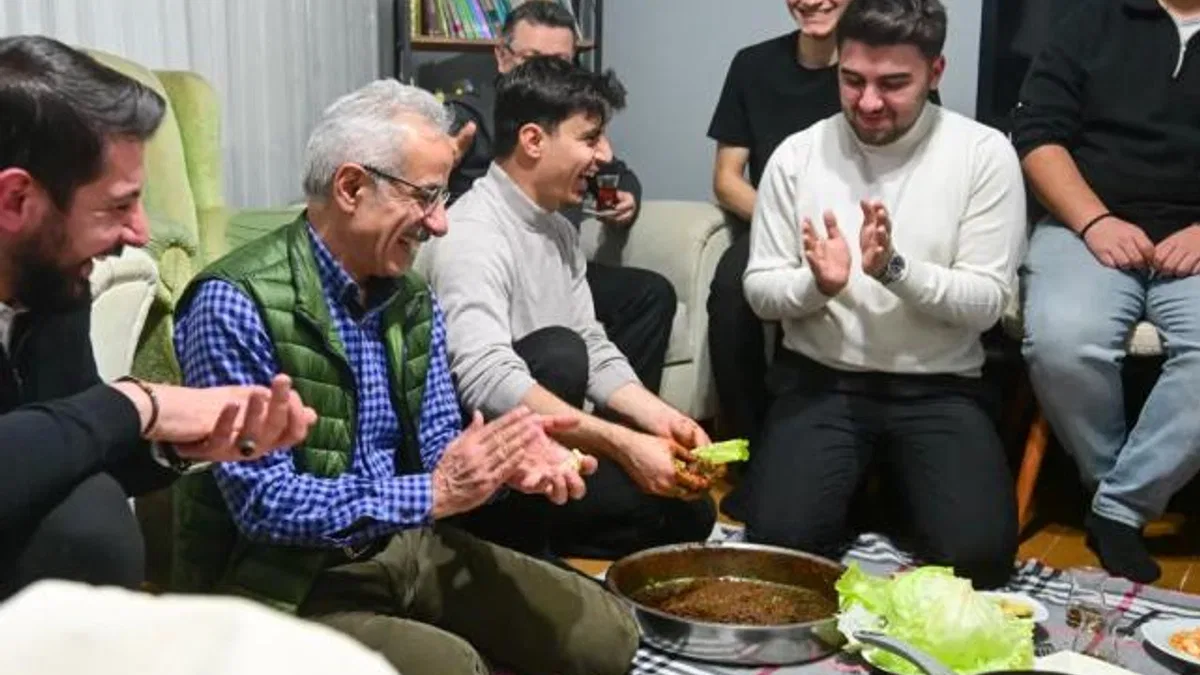 Bakan Uraloğlu Trabzon’da üniversitelilere konuk oldu
