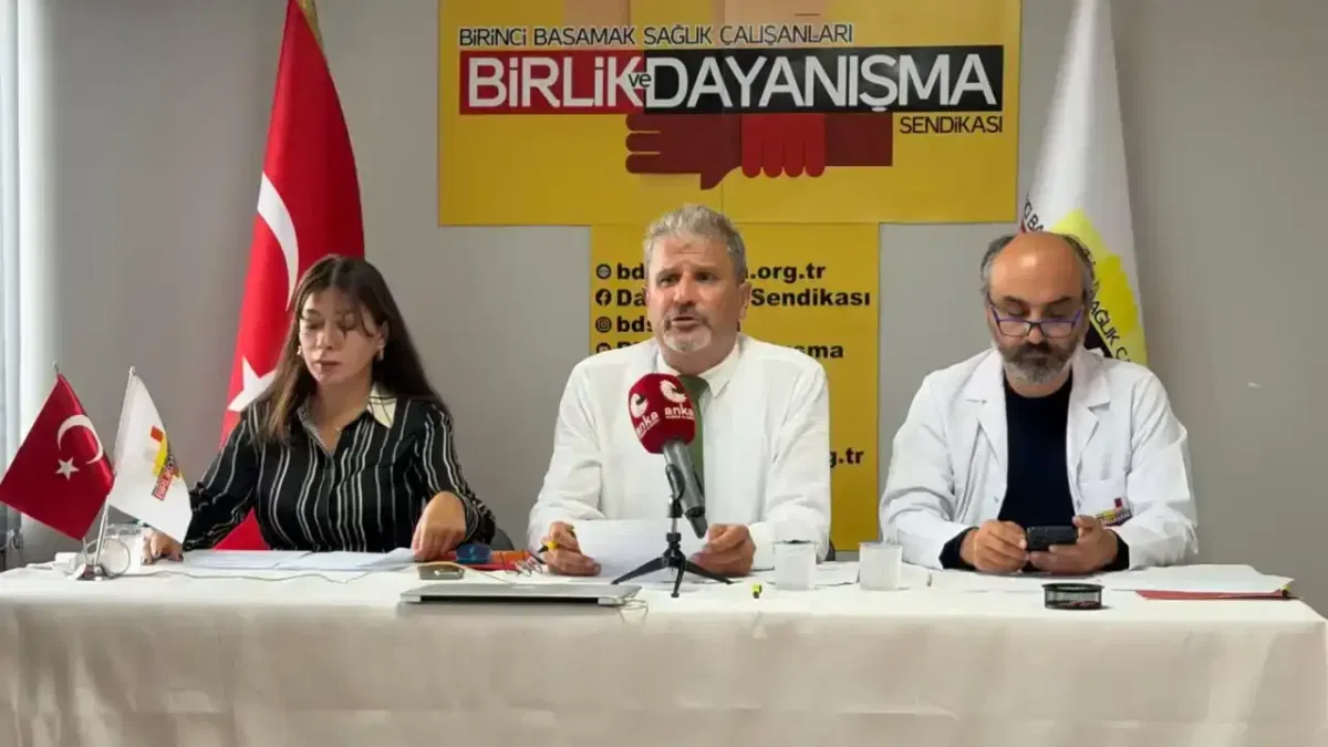 Yeni bakanlık yazılımı sağlık çalışanlarının iş yükünü artırdı