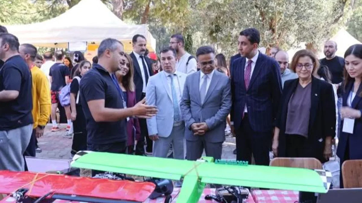 DEÜ’de ‘Bilim Şenliği’ coşkusu