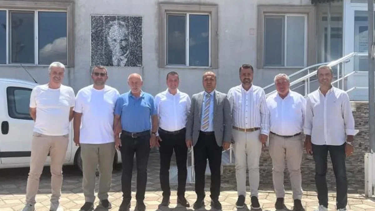 Yenimuhacır Belediyesi’ne ziyaretler