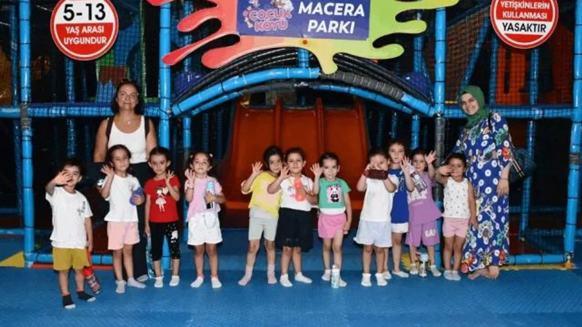 Bal Çocuk’un minikleri Çocuk Köyü’nde doyasıya eğlendi