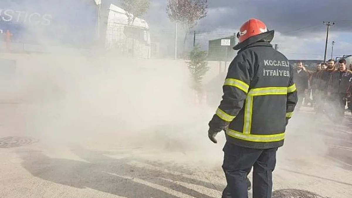 Büyükşehir İtfaiyesi’nde eğitimler tam gaz