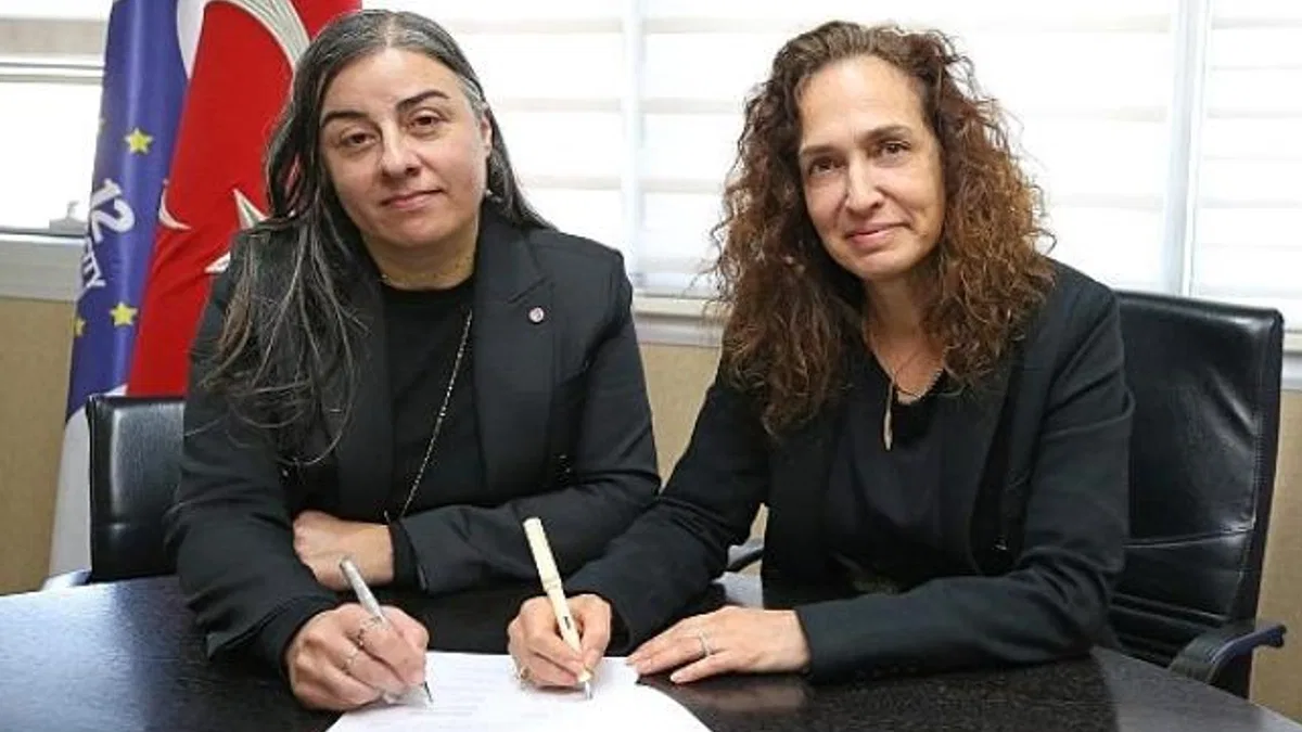 Karşıyaka Belediyesi’nde toplu sözleşme sevinci