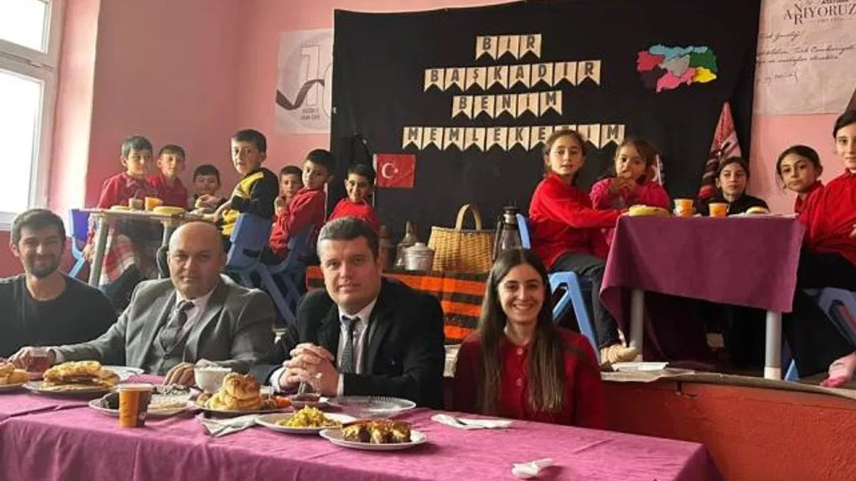 Ardanuç’un tek köy ilkokulunda ‘yerli’ coşku
