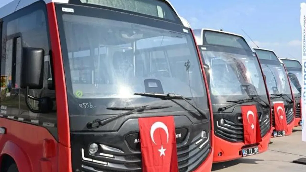 Manisa’da toplu taşımaya 12 yeni araç