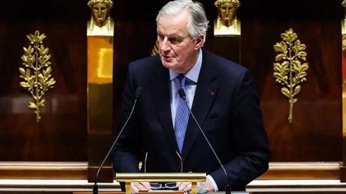 Fransa’da beklenen oldu… Başbakan Barnier istifa etti!