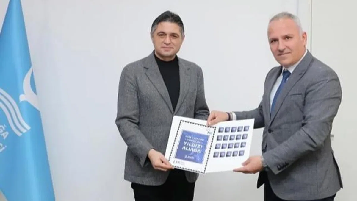 PTT’den İzmir Aliağa’ya özel posta pulu