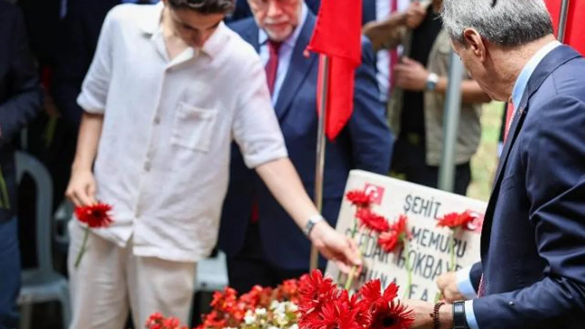 Başkan Alemdar, şehit Serdar Gökbayrak’ın kabrindeydi
