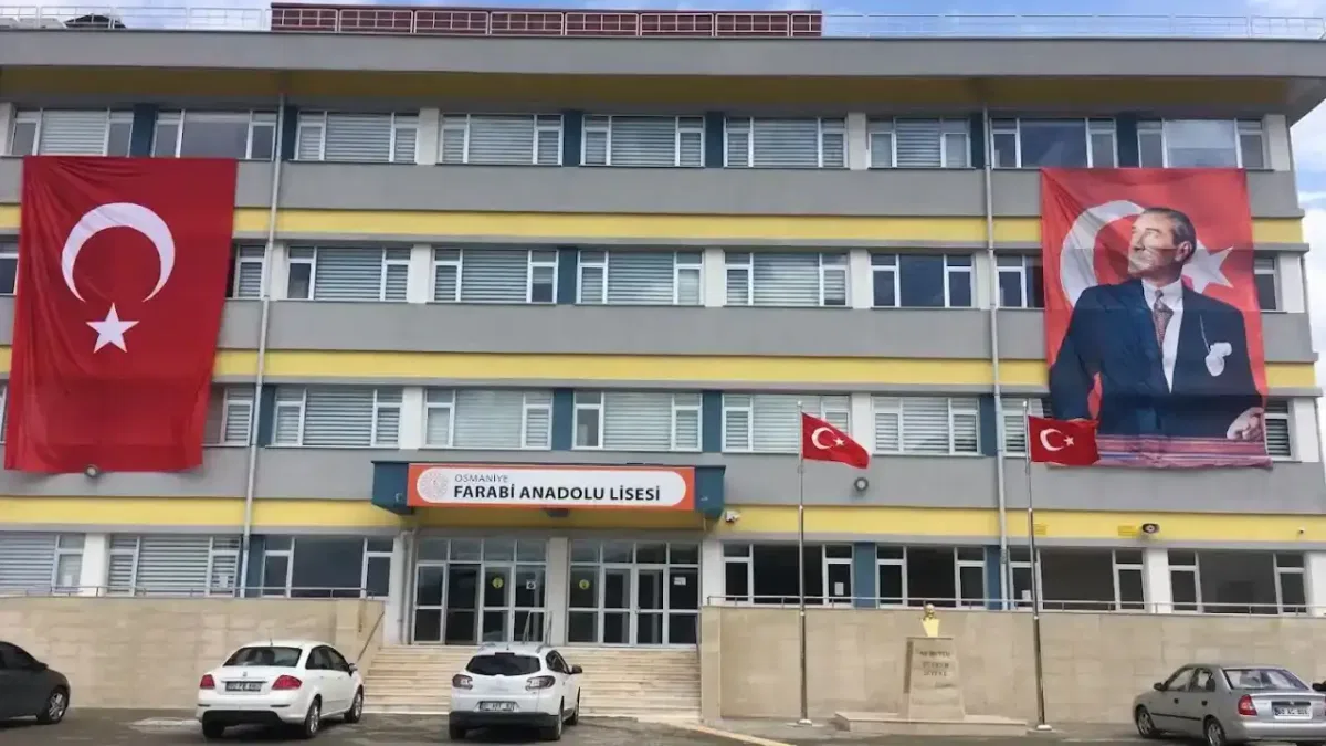 Osmaniye’de okul bahçesinde öğretmen silahlı saldırıda hayatını kaybetti! Eğitime 2 gün ara verildi