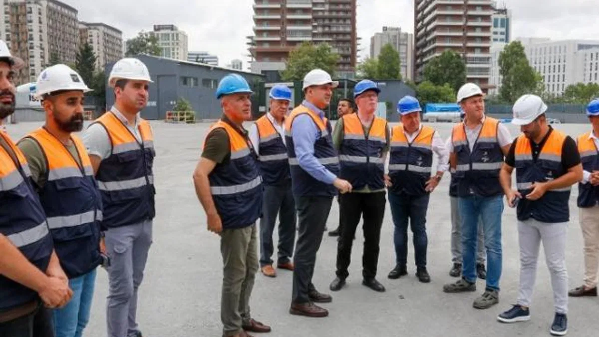 Başkan Kazım Kurt, İSFALT’ı ziyaret etti