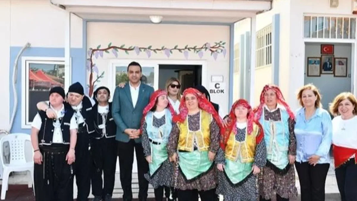İzmir Çiğli’de Notalar Kalplere Dokundu