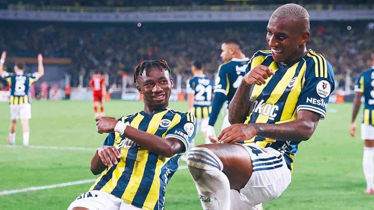 Fenerbahçe 2-0 Antalyaspor (Maç Sonucu) Fener evinde rahat kazandı!