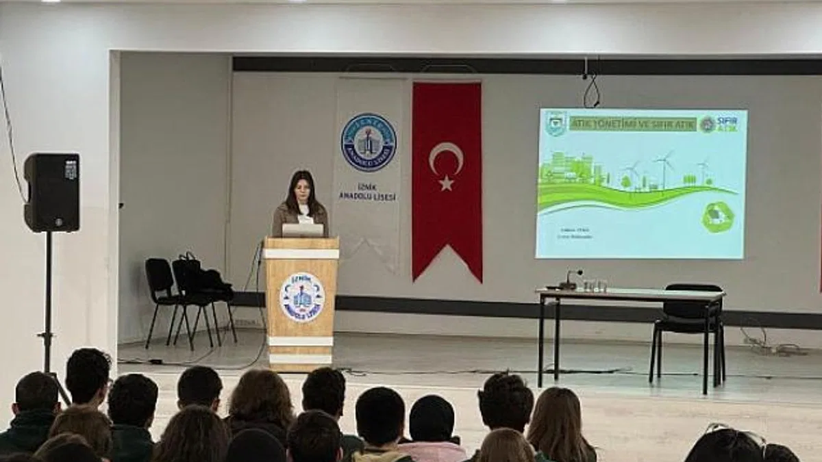 İznik Belediyesi’nden Gençlere Çevre Bilinci Seminerleri Başladı