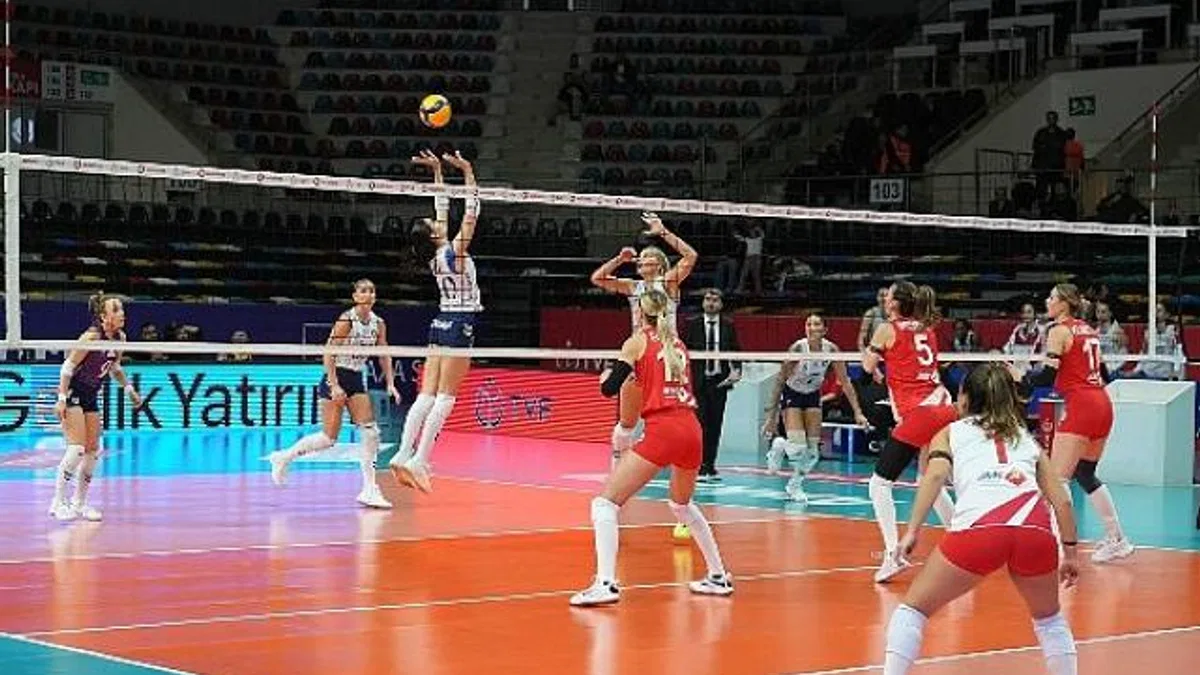 Kadın voleybol takımından 3-0’lık galibiyet