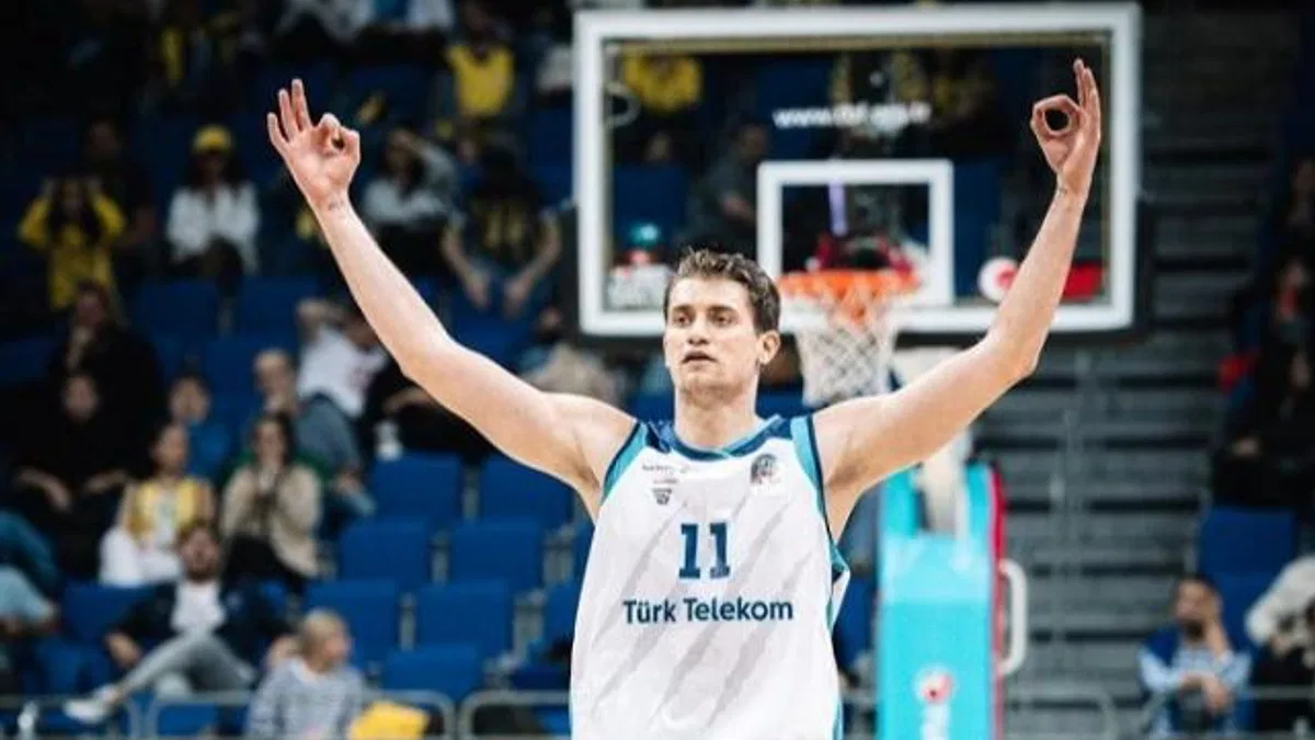 TOFAŞ Berk Demir ile anlaştı