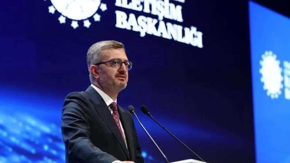 Burhanettin Duran: Siber dünyadaki anarşi ortamı milli güvenlik meselesidir