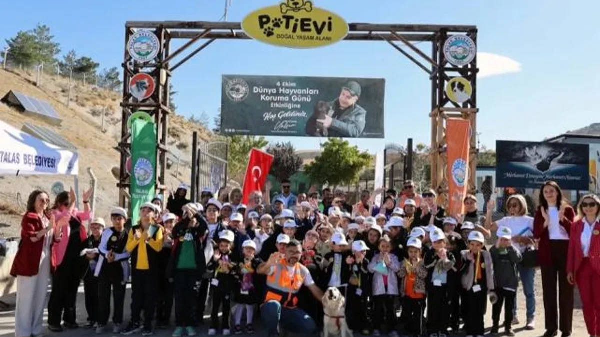 Kayseri Talas’ta hayvanlara özel kutlama