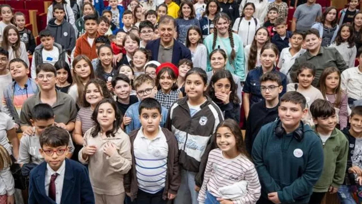 Başkan Tugay İzmir Çocuk Meclisi üyeleriyle buluştu