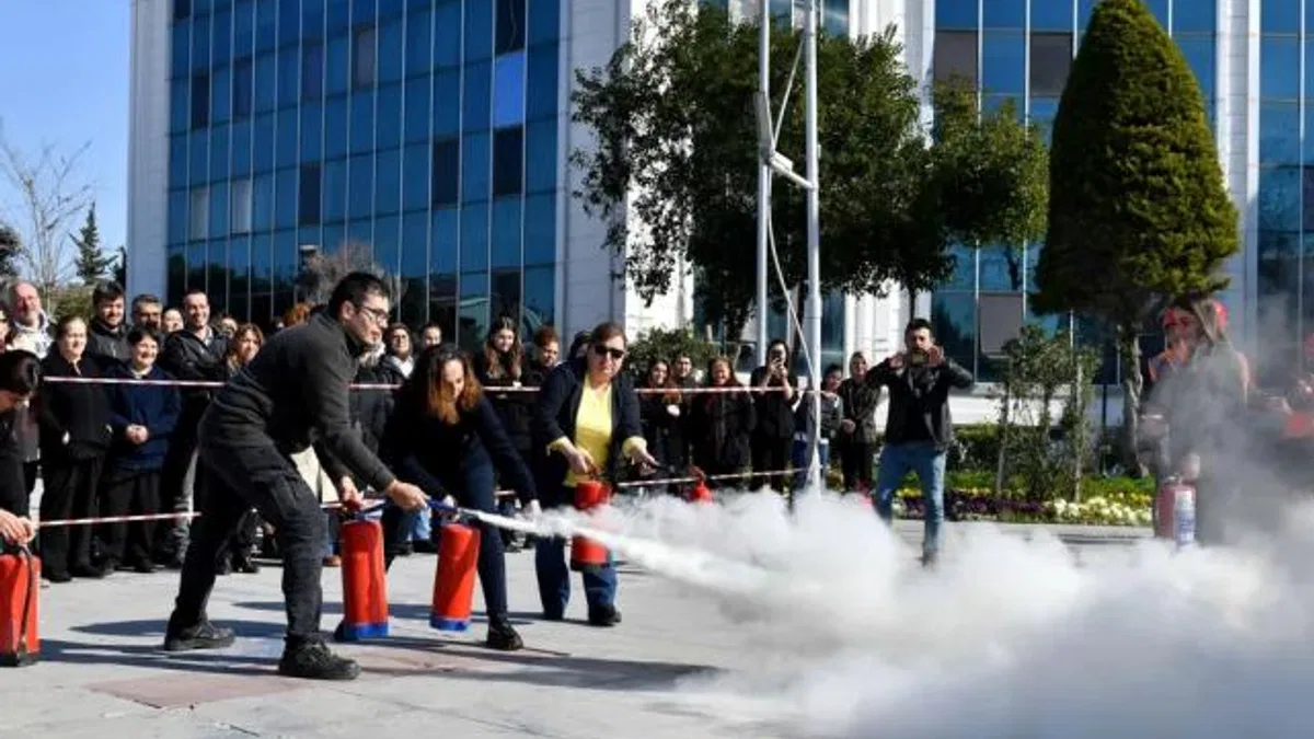 Antalya Muratpaşa Belediyesi’nde yangın tatbikatı