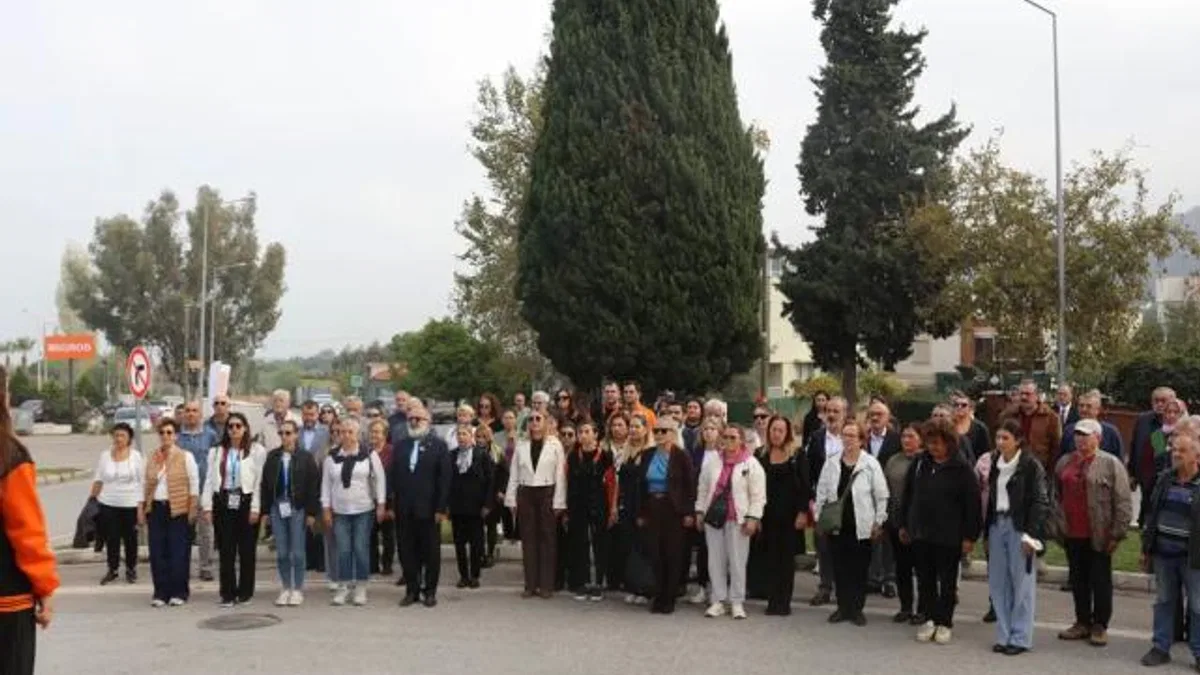 Ahmet Taner Kışlalı Güzelbahçe’de anıldı