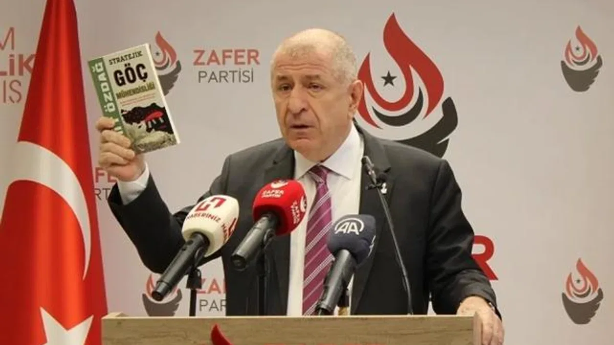 Özdağ’a Cumhurbaşkanına hakaretten soruşturma