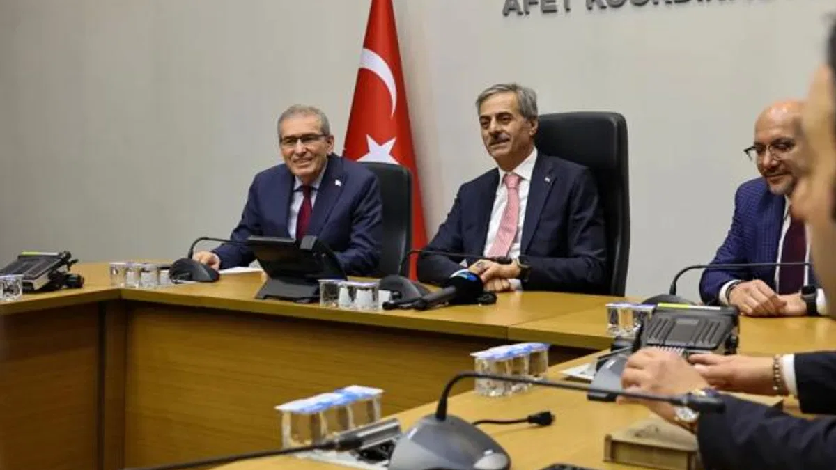 ASKF’den Başkan Alemdar’a spor yatırımları için teşekkür ziyareti