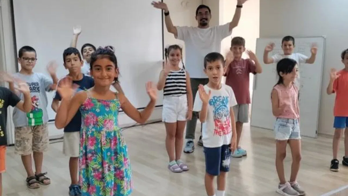 İzimir Çiğli’de yaz coşkusu