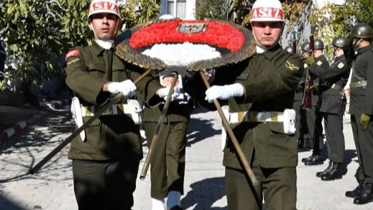 Manisa’da Kıbrıs Gazisi Çam’a askeri son görev!