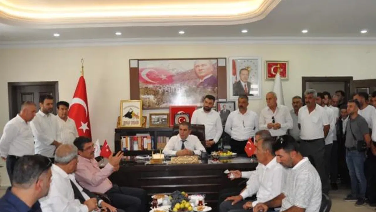 AK Parti İl Başkanı ilk ziyareti Sason’a gerçekleştirdi
