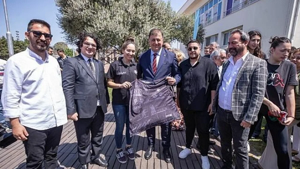 94 yıldır bitmeyen maç Ege’nin iki yakasını bir daha buluşturacak