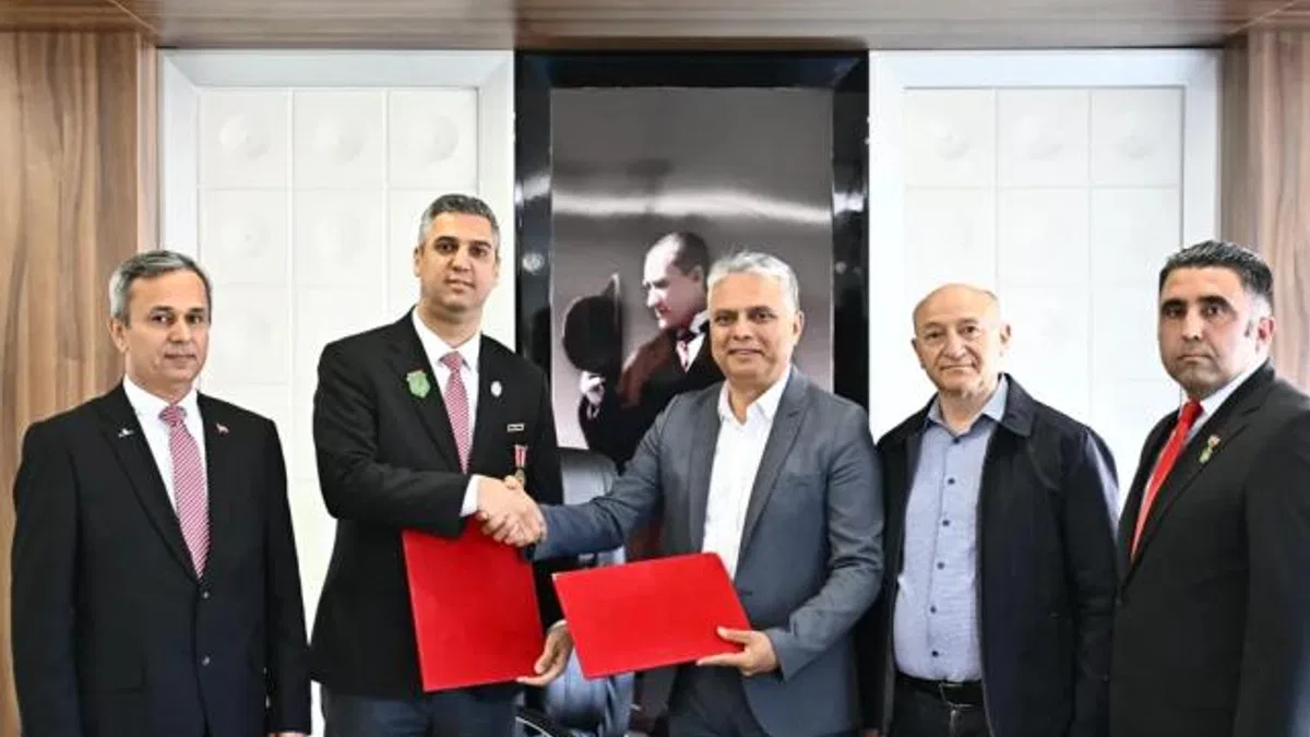 Antalya Muratpaşa’da şehit aileleri ve gaziler için protokol